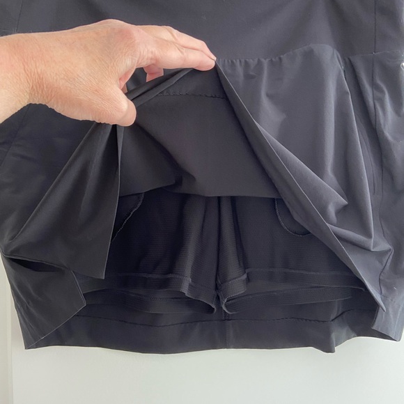 Athleta SoHo Skort Skirt Shorts Black Athleisure Golf Tennis Activewear Sz 18 - Picture 11 of 16